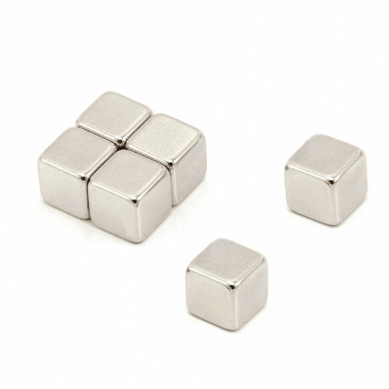 آهن ربا مدل نئودیمیوم مکعب کد B10mm بسته 4 عددی