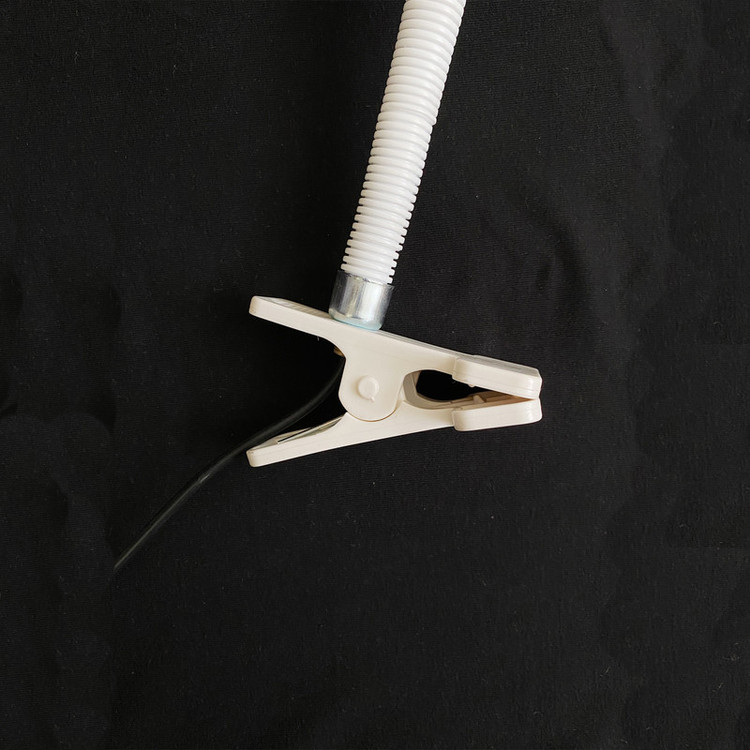 چراغ مطالعه صنایع کریم زاده مدل گیره ای