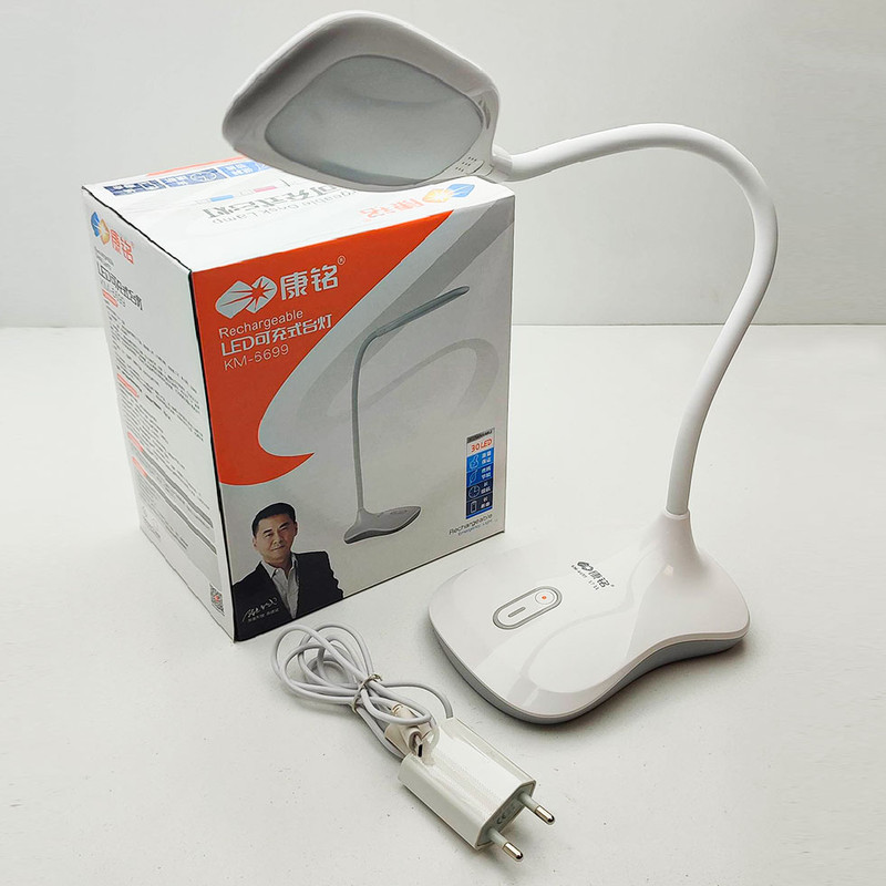 چراغ مطالعه مدل شارژی لمسی کد KM-6699