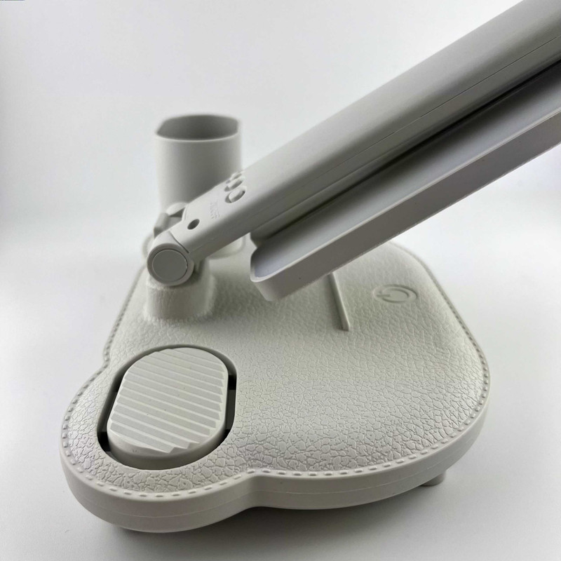 چراغ مطالعه مدل Q-2024