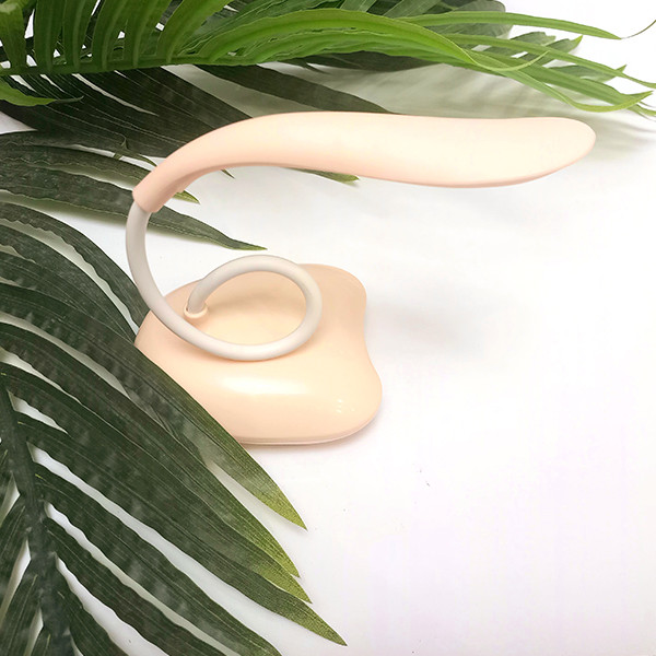 چراغ مطالعه مدل لمسی