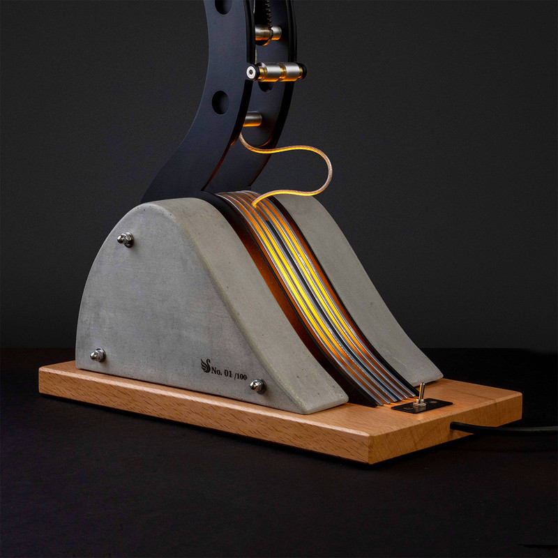 چراغ مطالعه مدل Crane Swan