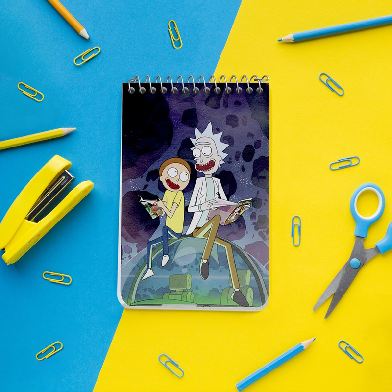 دفتر یادداشت 50 برگ خندالو طرح ریک و مورتی (Rick and Morty) کد F4933