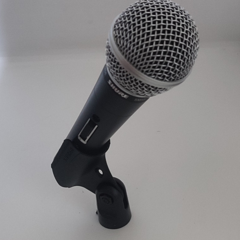 میکروفن داینامیک شور مدل SM58S