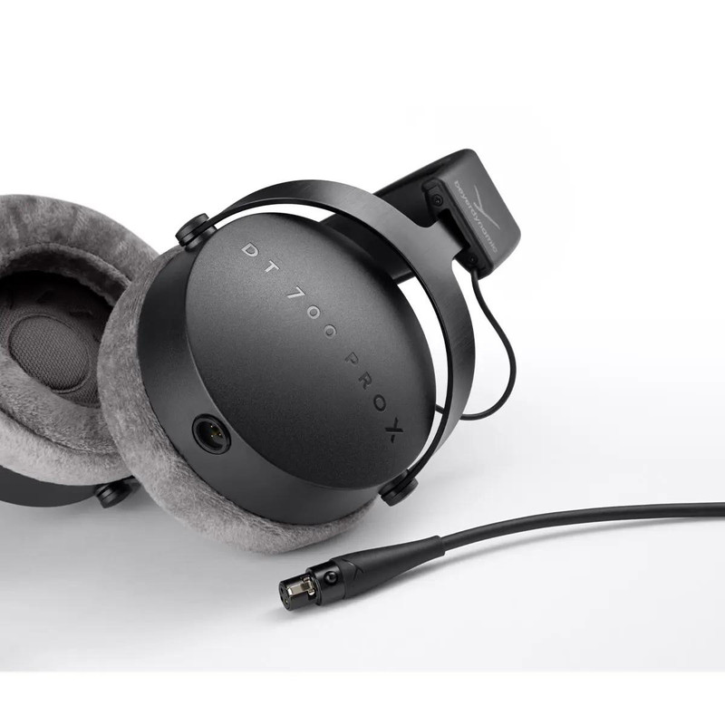 هدفون استودیو بیرداینامیک مدل Beyerdynamic DT 700 PRO X Headphones