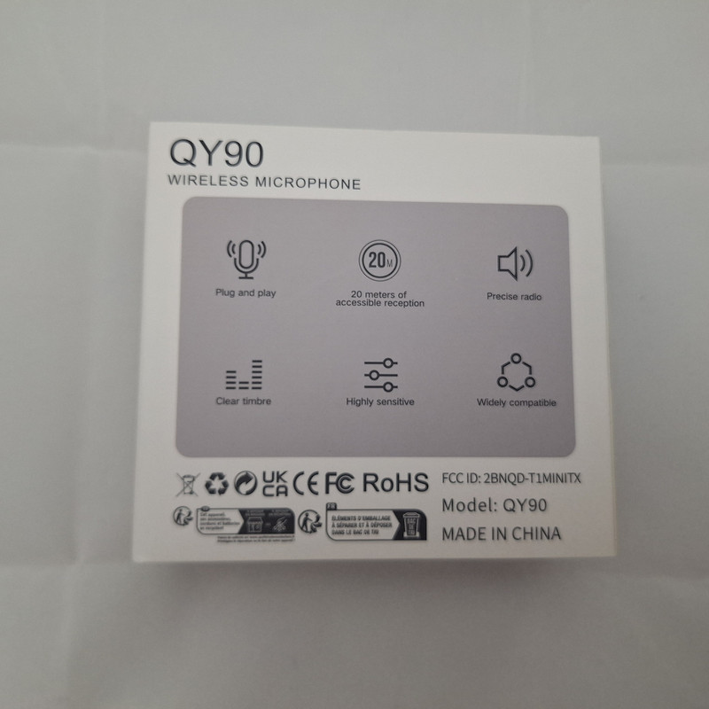 ست میکروفون بی سیم مدل QY90 با درگاه اتصال تایپ سی و لایتنینگ