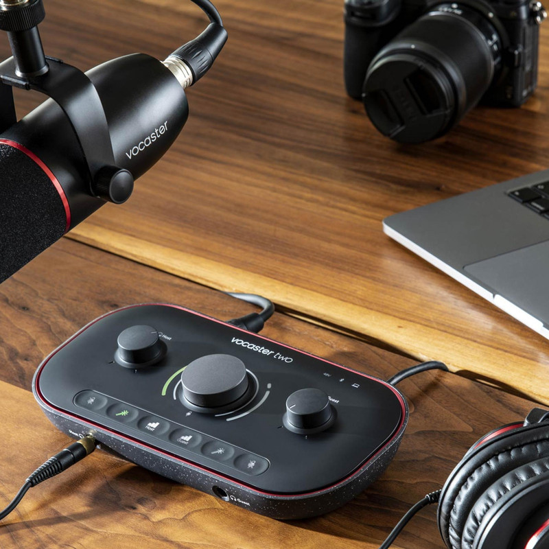 کارت صدا فوکوس رایت مدل Vocaster two