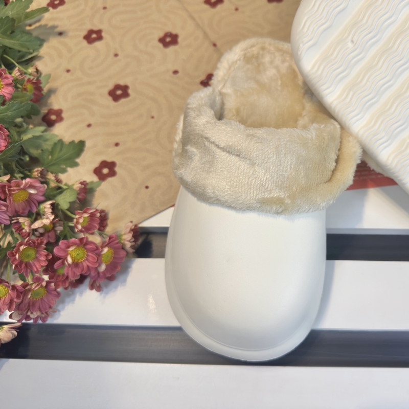 دمپایی حولهای زیتون مدل کریسمس کد Wh-01