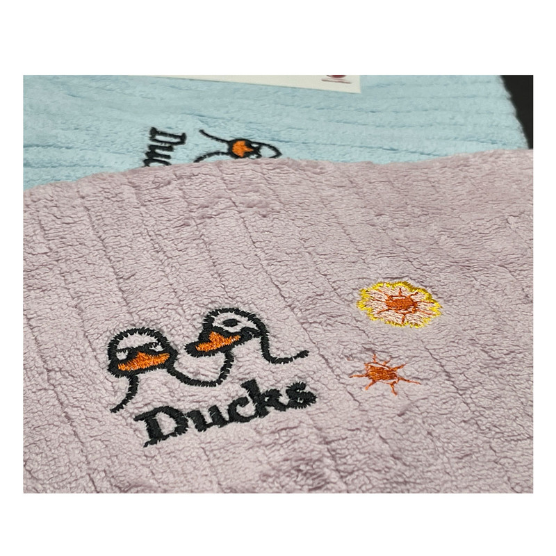 حوله دستی مدل DUCKS سایز 70x30 سانتی متر