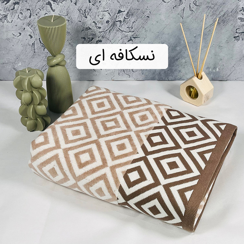 حوله حمام آذرریس طرح فلورین سایز 100×165 سانتی متر