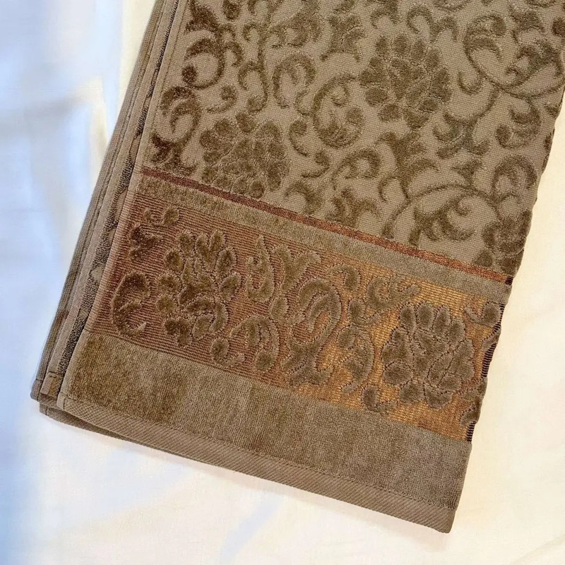 حوله استخری فاضل مدل گلسار سایز 65x140 سانتی متر