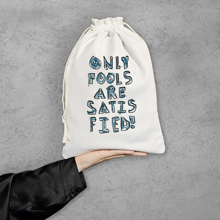 نظم دهنده خندالو مدل Only Fools Are Satis Fied کد 8391-M