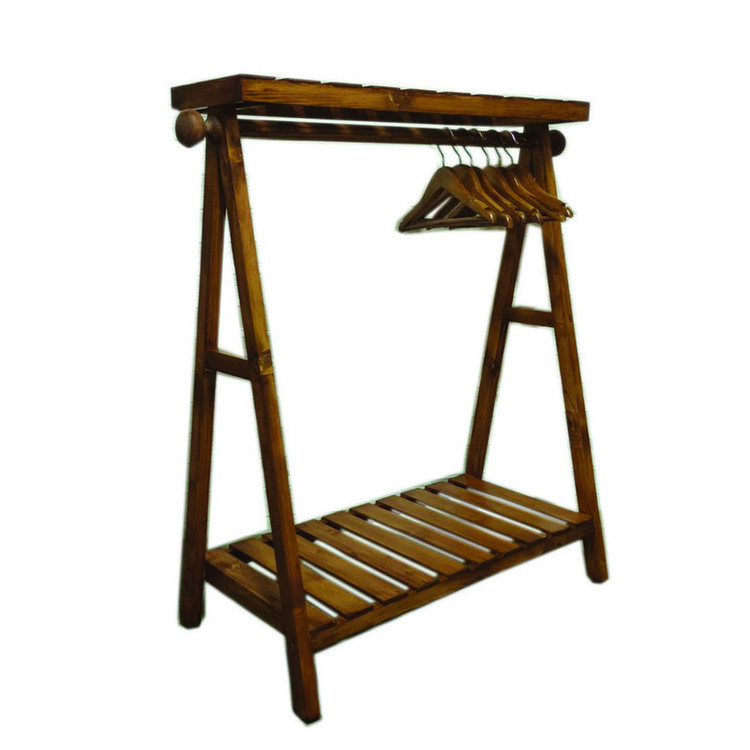 رگال لباس مدل تاجدار گوشواره ایی به همراه 12 عدد چوب لباسی
