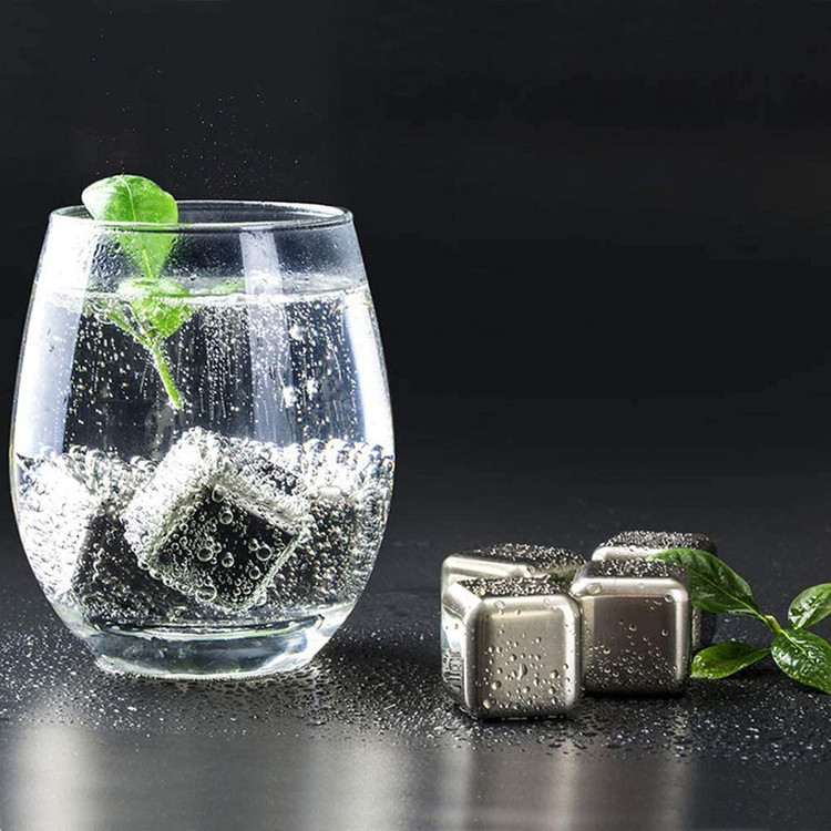 قالب یخ مدل 8 عددی به همراه چنگک