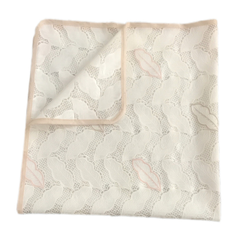 سفره 2 نفره مدل رویال طرح گیپور سایز 70×70 سانتی متر کد 05