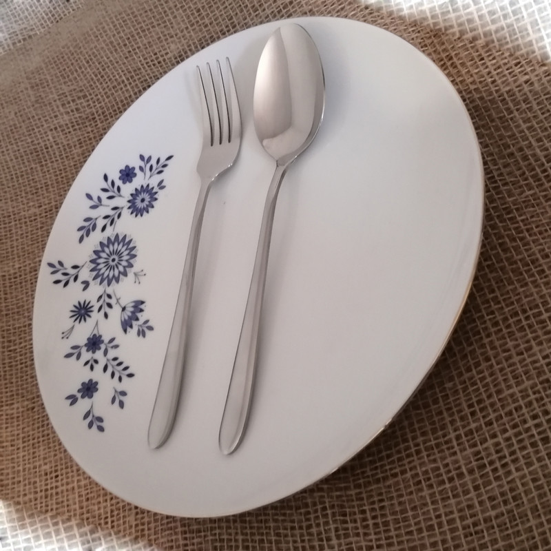 سرویس قاشق و چنگال 152 پارچه مدل دونا