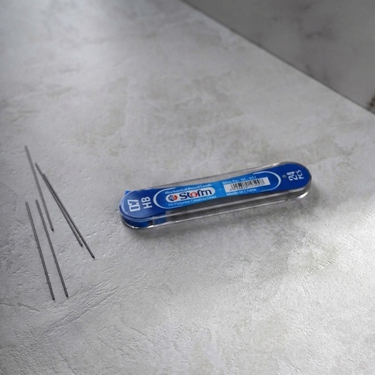 نوک مداد نوکی 0.7 میلی متری استورم مدل HL-430107 بسته 12 عددی