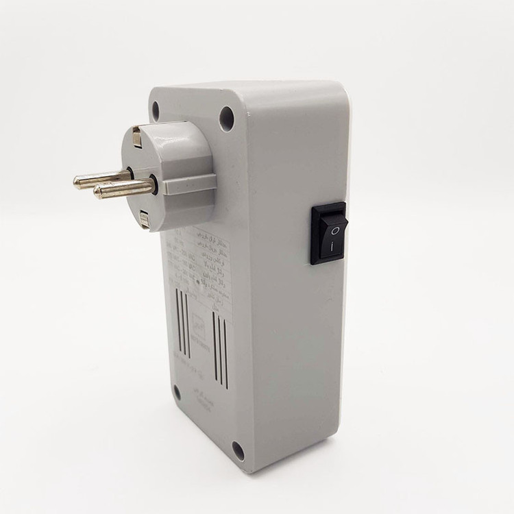 محافظ ولتاژ فروزش مدل تک خانه کلید دار FR125